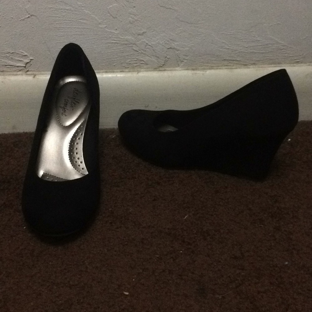 Heals/shoes - Picture 3 of 3